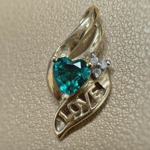 Love Pendant in Elegant 10k Gold and Green Heart, Genuine Diamonds